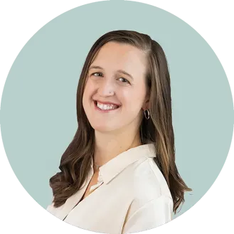 Alecia, Master College Admissions Counselor