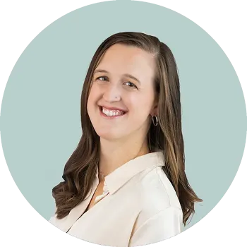 Alecia, Master College Admissions Counselor