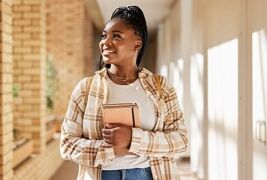 Make Your Move: Expert Transfer Admissions Guide