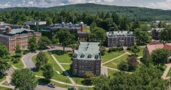 Dartmouth College: How to Get in and What to Know
