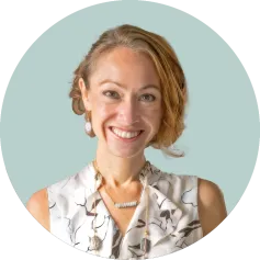Niki, Premier College Admissions Counselor